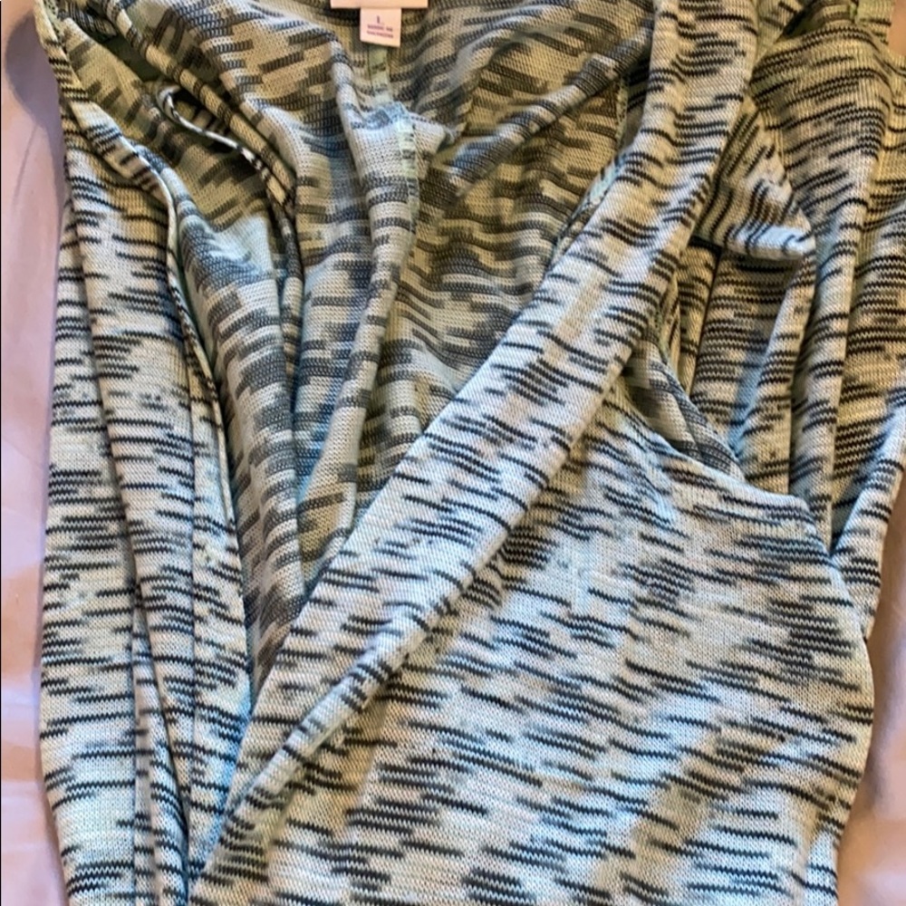 Lula Roe Joy Sleeveless Duster; Size L